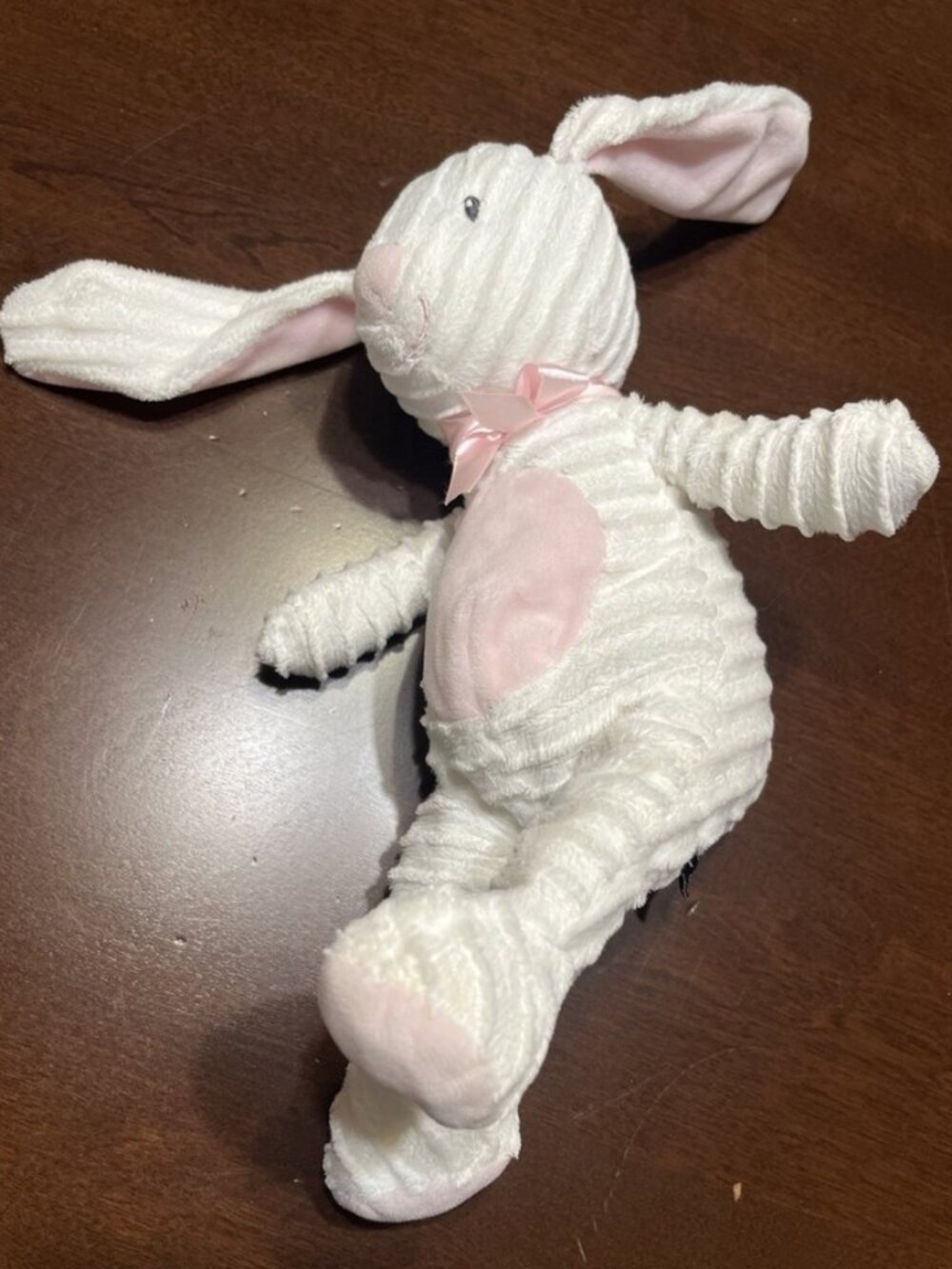PLUSH BUNNY,‎ FLOPPY EARS Textured Fur